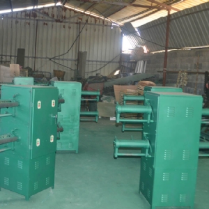 四錠無捻粗紗機