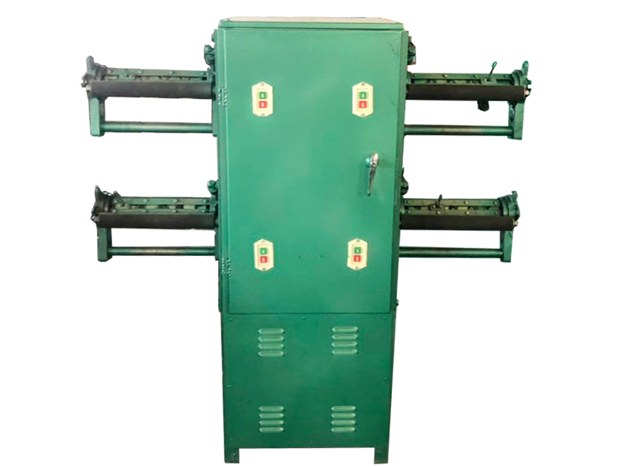 四錠無捻粗紗機